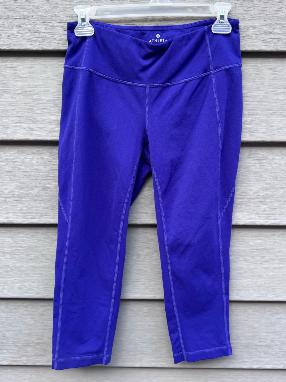 Athleta Revelation Capri Leggings Women’s M Amalfi Blue Purple Cropped Yoga Pant